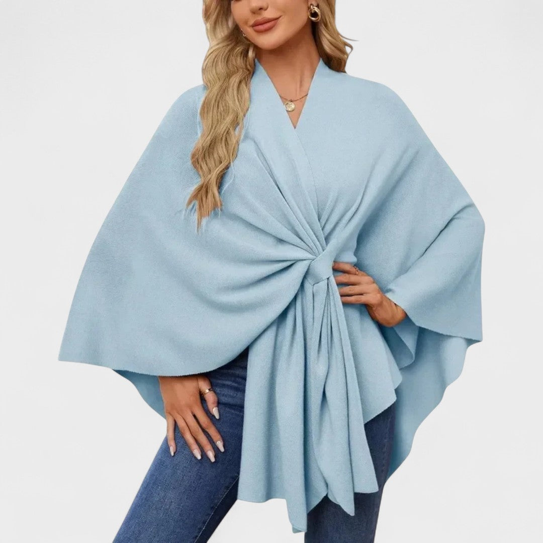 Beatriz | Chic and Elegant Poncho