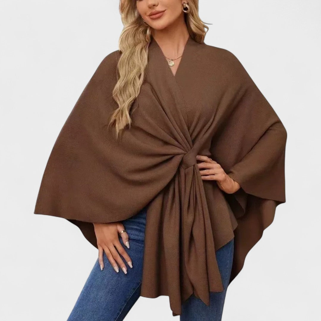 Beatriz | Chic and Elegant Poncho