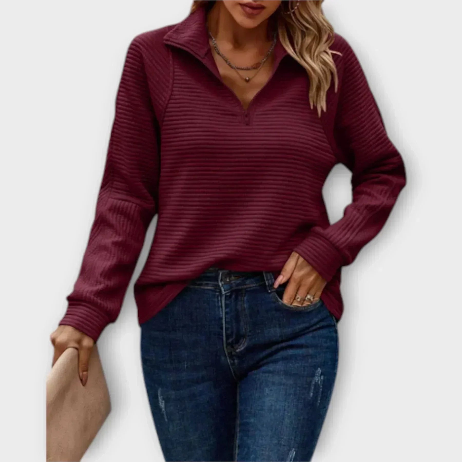 Olivia - Svetr s polo zipem" could be rewritten as "Olivia - Polo Zip Sweater.